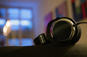 beyerdynamic_t90-jubilee_2.jpg